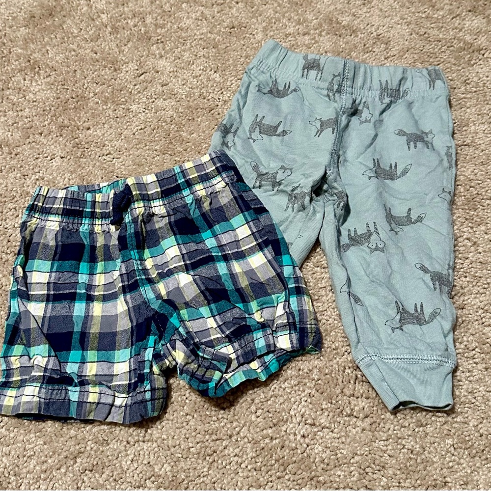 Set of boys 3-6 month Carters bottoms